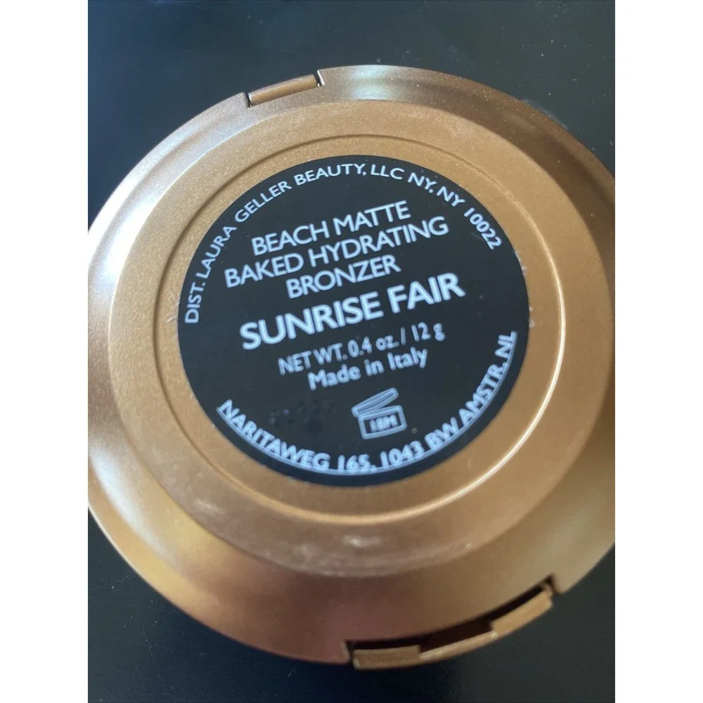 Laura Geller Beach Matte Baked Hydrating Bronzer - Sunrise Fair New in Box .4 Oz